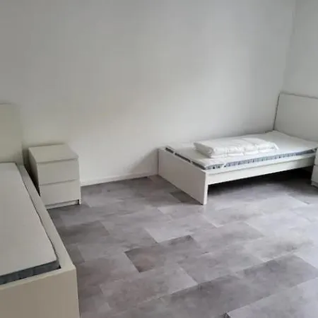 홈스테이 Apartment Tuttlingen 투틀링겐